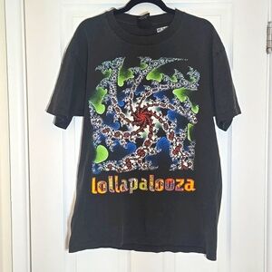 Vintage 1993 Lollapalooza Festival T-Shirt Giant by Anvil XL Single Stitch